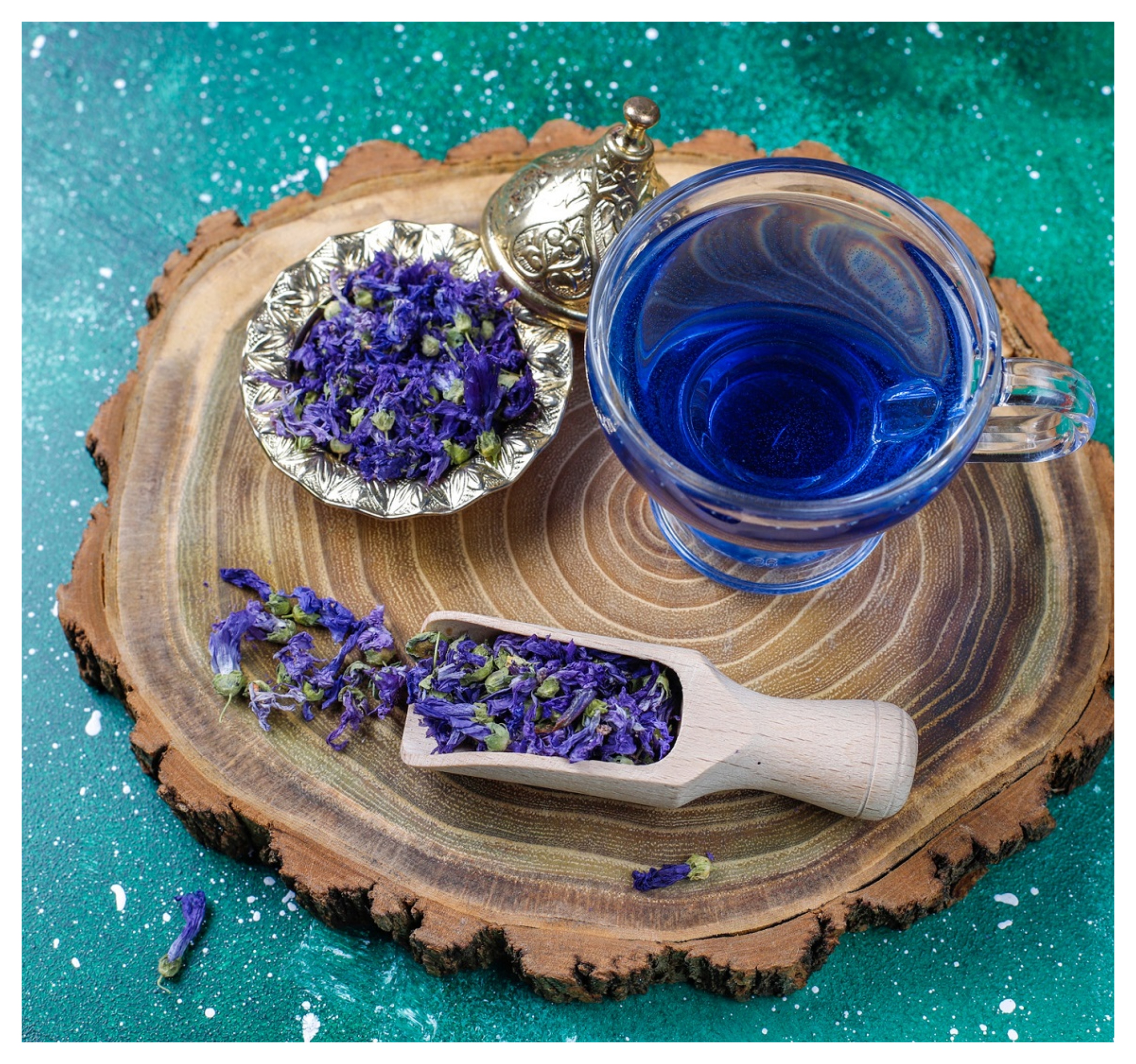 ماسك النيلة الزرقاء المغربي  ..  سرّ إشراقة طبيعية للبشرة 