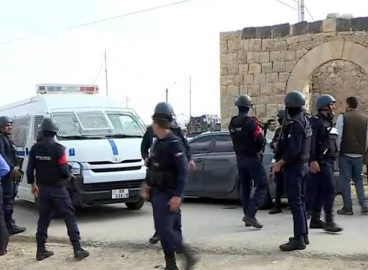 القبض على الإرهابيين الثلاثة منفّذي جريمة الكرك