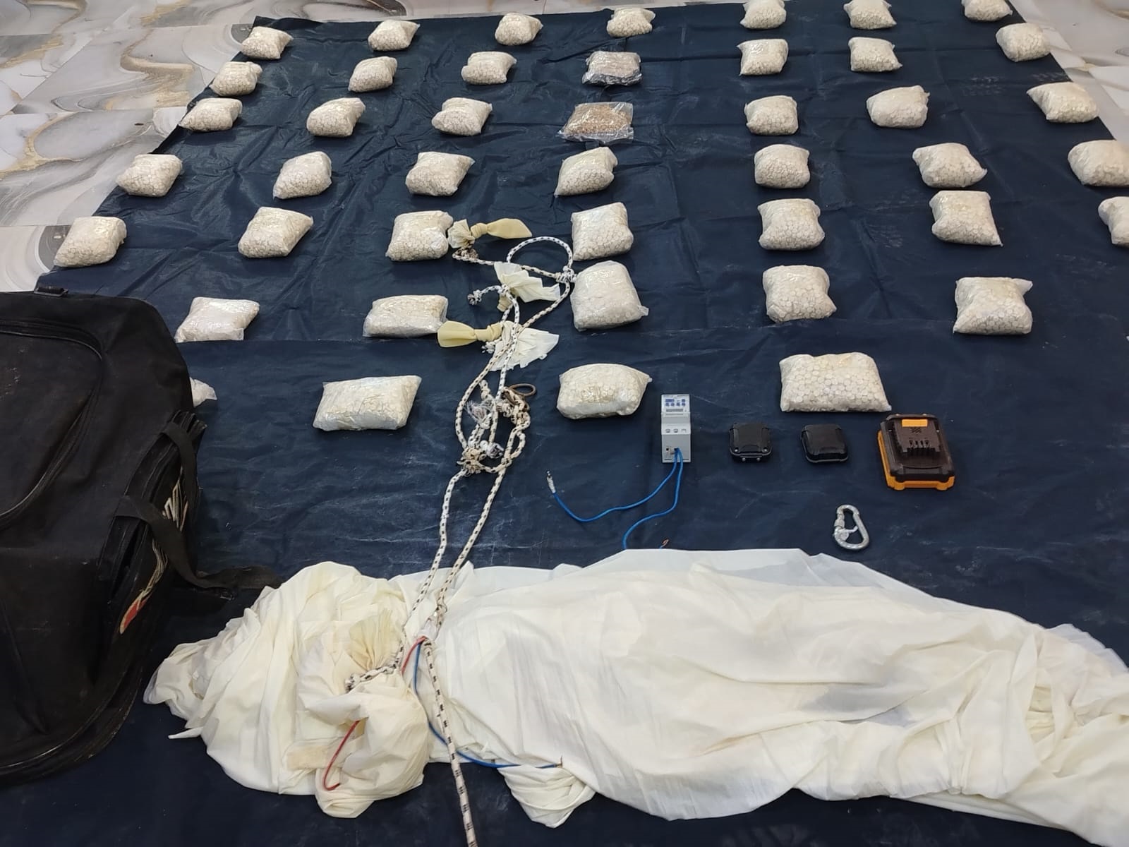 إحباط محاولتي تهريب كمية كبيرة من المخدرات