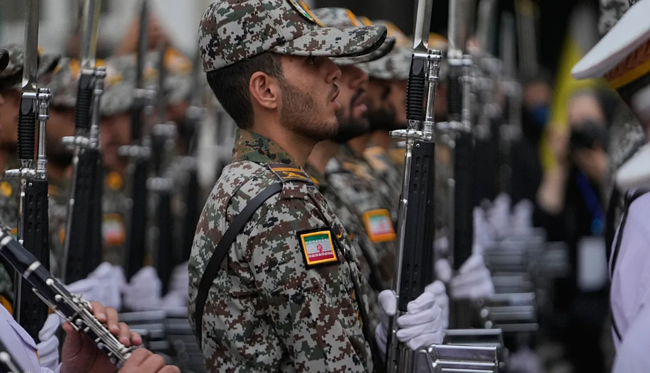 إيران: وزير الدفاع الجديد يتوعد أمريكا وحلفاءها بـ"أضرار جسيمة"