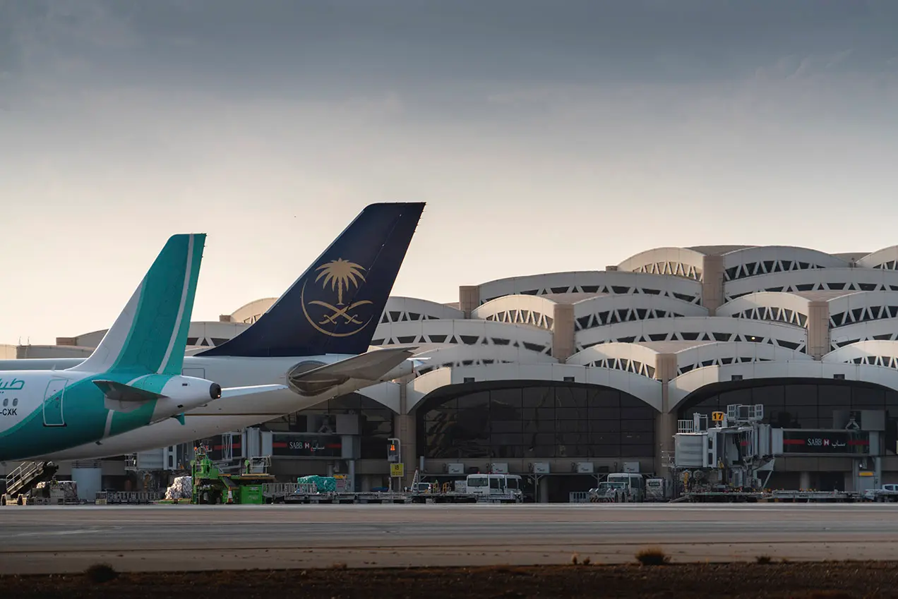 استنفار وإخلاء في مطار الرياض 