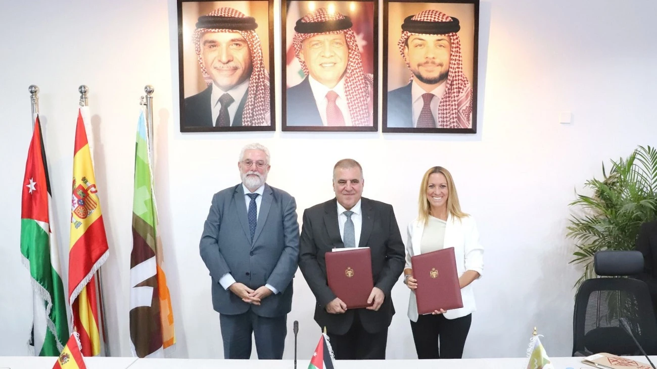 مذكرة تفاهم بين أمانة عمان وبلدية برشلونة
