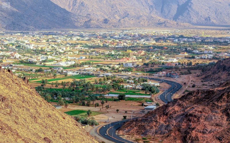 سقوط مقذوف حوثي على مدرسة جنوبي السعودية