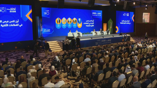 متحدثون بتواصل 2026 يؤكدون أهمية الاستثمار في الذكاء الاصطناعي