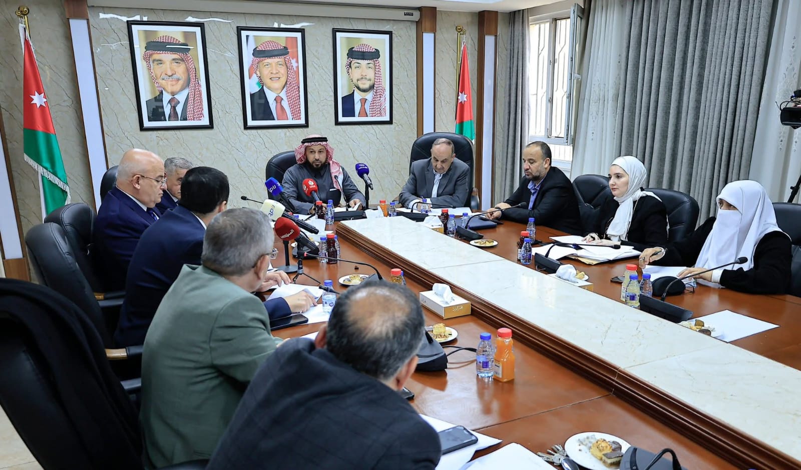 التربية النيابية تناقش قانون التعليم