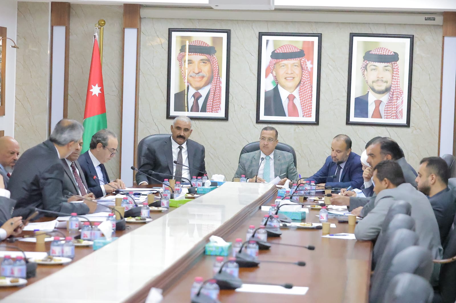 الإدارية النيابية تستمع إلى آراء ومقترحات النقابات المهنية حول مشروع قانون الإدارة المحلية