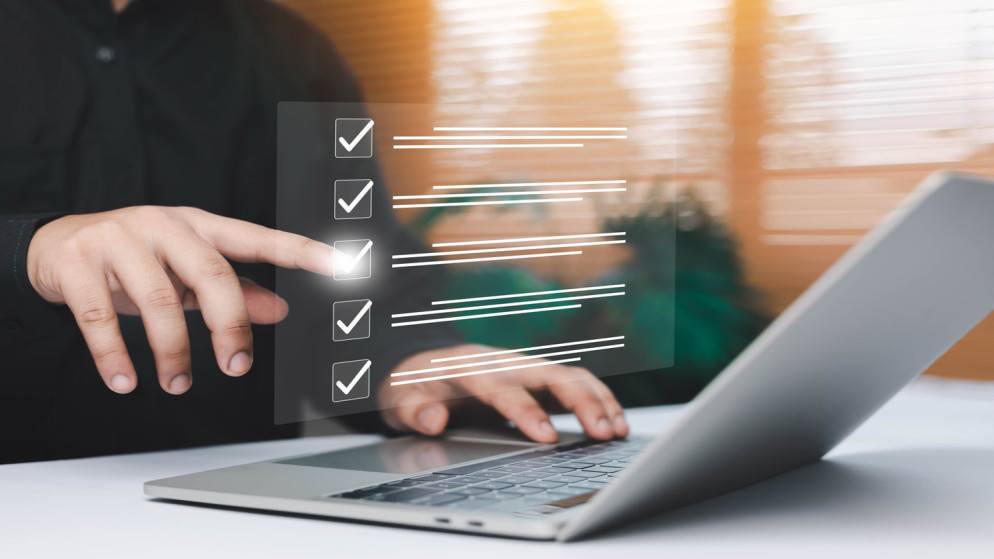 انتهاء استبانة مقترح الدوام لأربعة أيام في القطاع العام