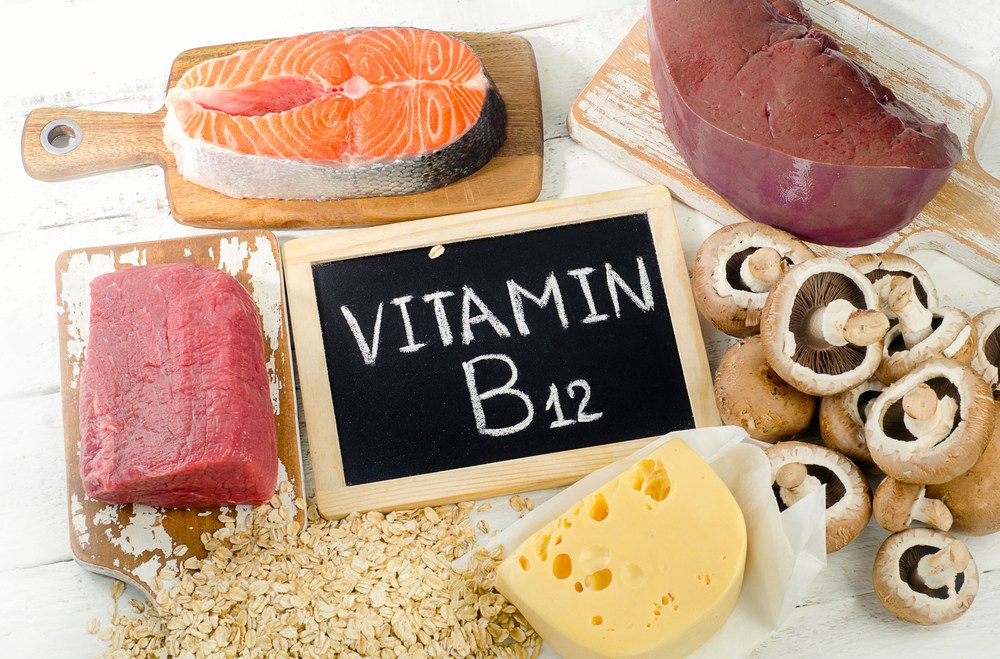 علاج نقص فيتامين B12