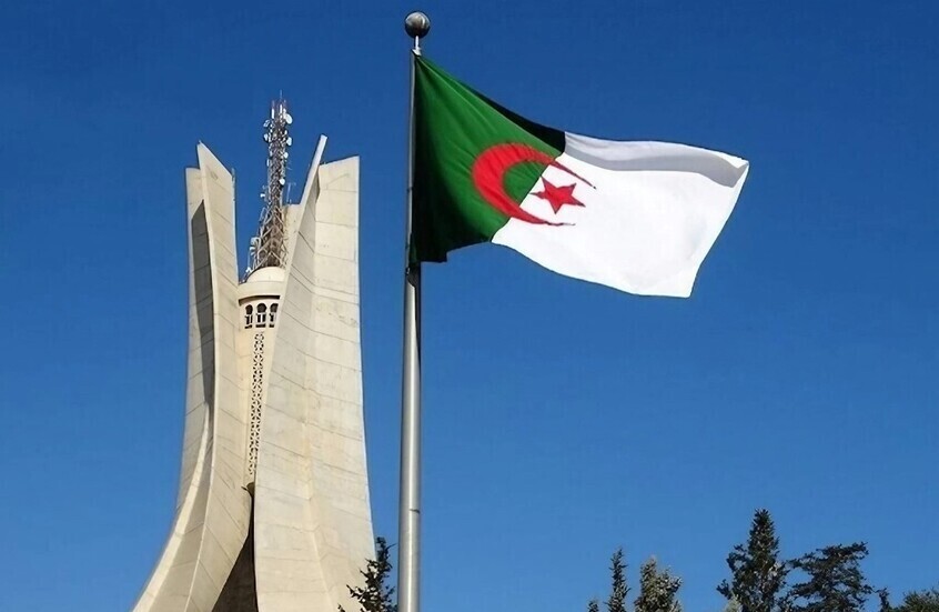 الجزائر ..  انتخابات برلمانية الخميس تختبر عودة الأحزاب وتراجع المستقلين