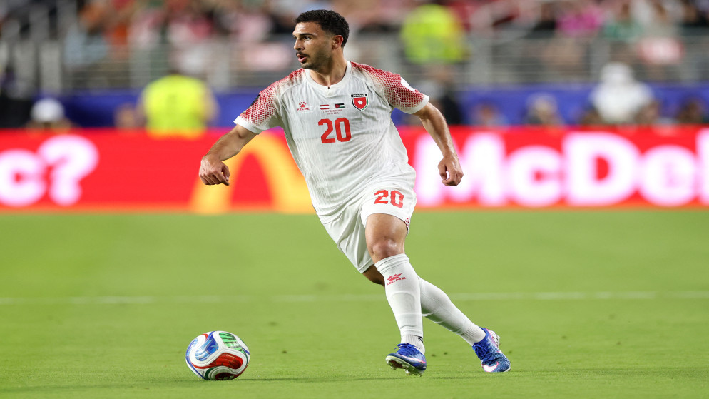 لاعب منتخب النشامى أبو طه ينضم لنادي نيوم السعودي