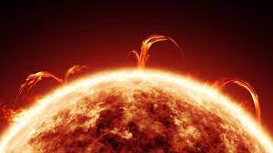 خبراء: الانفجارات الشمسية قد تستمر حتى عام 2025
