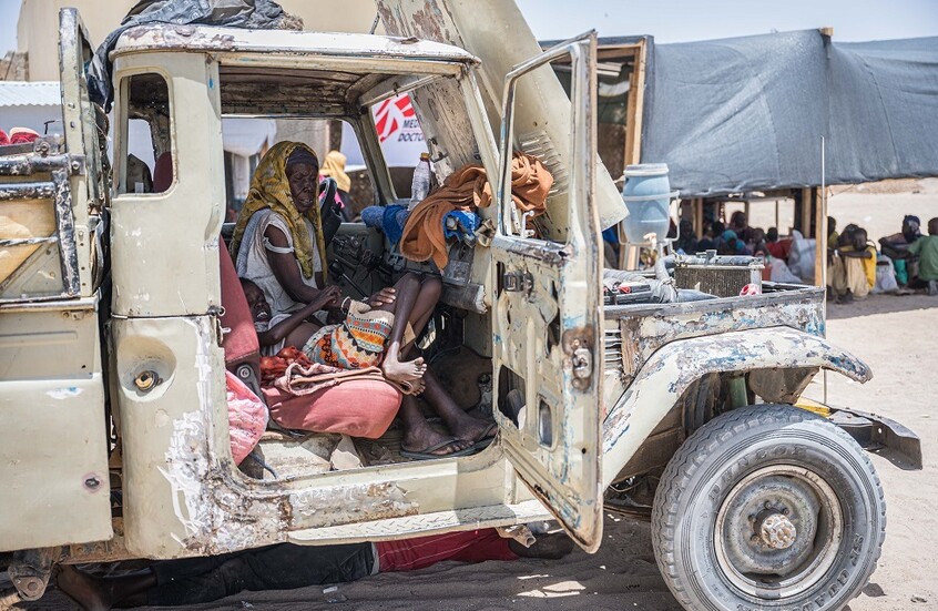 بيان إماراتي صارم بشأن أزمة السلاح بالسودان