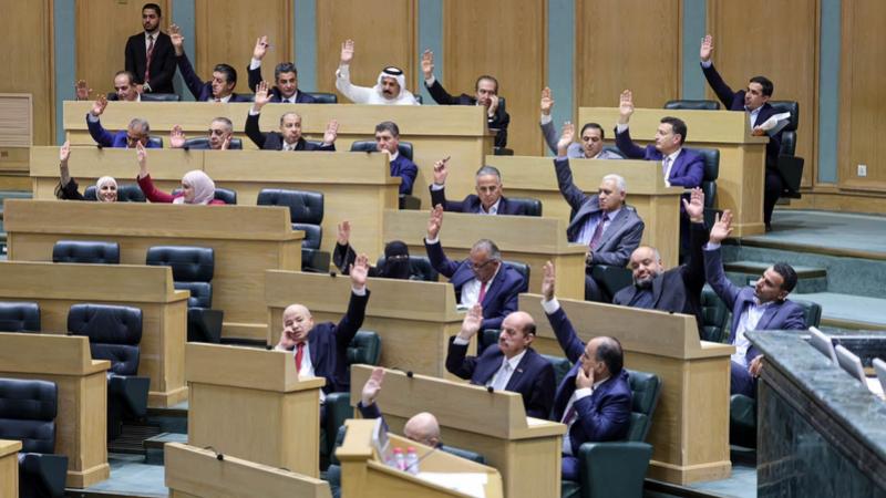 مجلس النواب يُقر إلغاء قانون الاستهلاكية المدنية