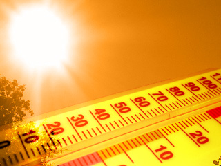 23 درجة الحرارة الأحد
