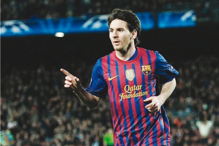  برشلونة ضيفا على سانتاندير  ..  شاهد التشكيلة المتوقعة