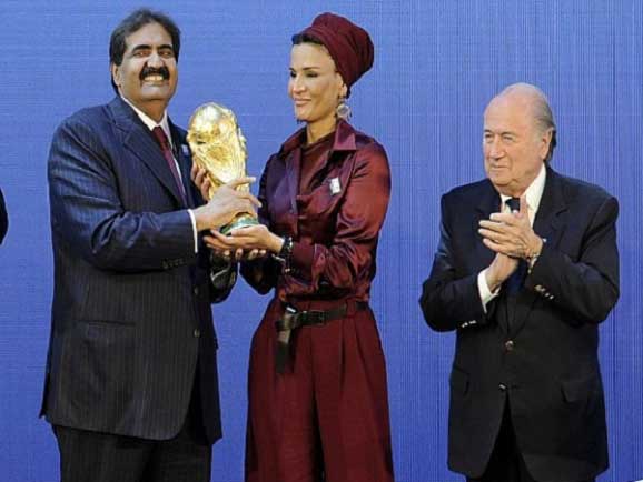  قطر تفكر في السماح بالكحول في ملاعبها