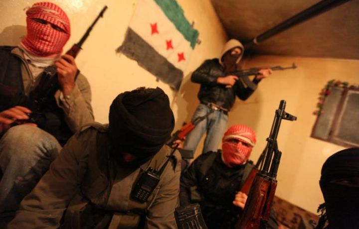 الحكومة تنفي تحرك معدات حربية سعودية للمملكة