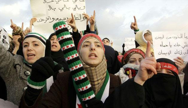 إنشاء أول مخيم للاجئين السوريين في الأردن 