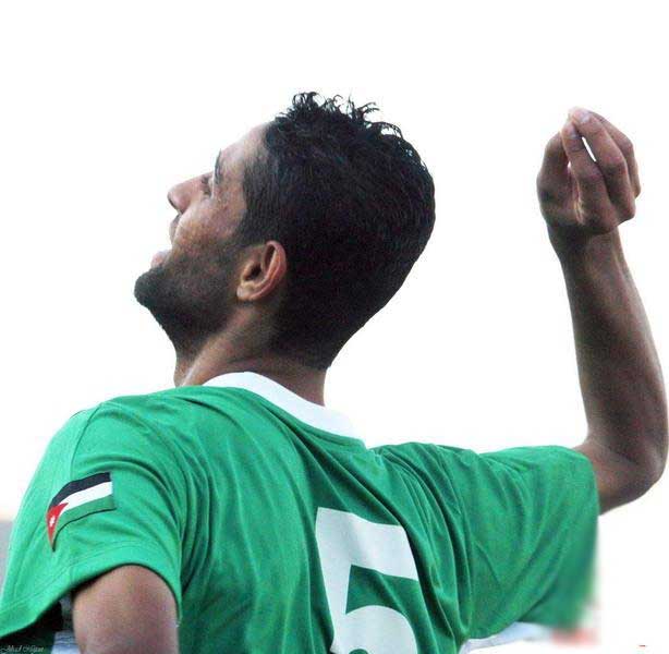  مغني بديلا للشاطر حسن في الخور القطري