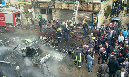 انقلاب سيارة نقل غاز قرب مدرسة أطفال بعمان
