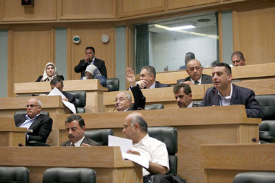 غياب (59) نائبا عن جلسة مناقشة الأحزاب