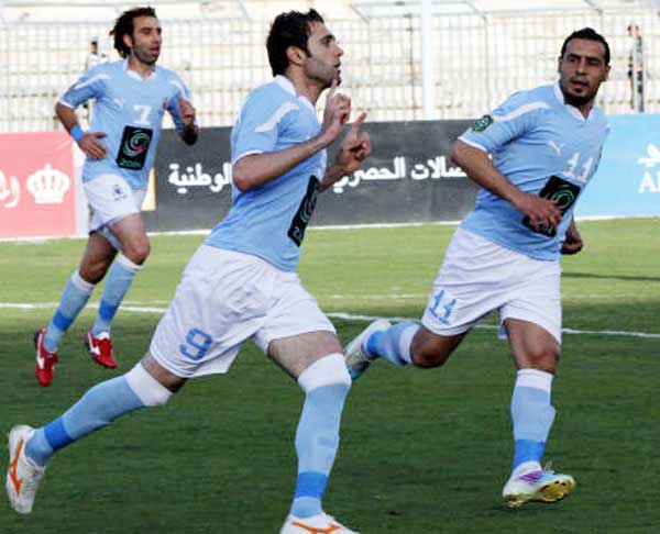  الزعيم يسترد الصدارة  ..  والوحدات يتعادل مع البقعة 
