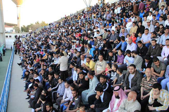 الآلاف في اربد يهتفون ضد بشار الأسد