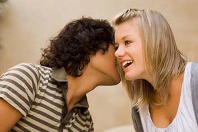  الكلام يمنح النساء نشوة تفوق ممارسة الجنس