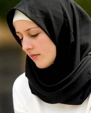 حملة لتشجيع ارتداء الحجاب في الأردنية 