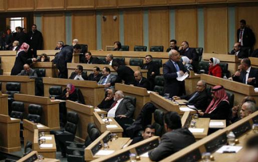النواب يوافق على مشروع قانون الاحزاب