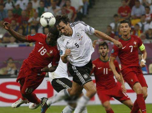 المنتخب البرتغالي متفائل قبل لقاء الدنمارك الاربعاء