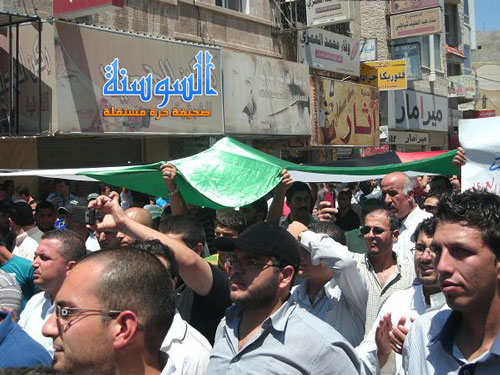  انقسام بين الحراكات الشعبية  في الشمال 