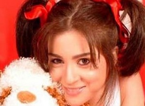 مي عز الدين تتجه لتقديم برامج الأطفال