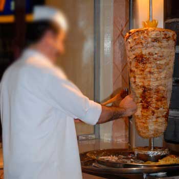 اغلاق مواقع غذائية في اربد والزرقاء