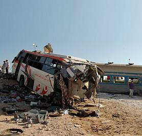 عشرات القتلى والجرحى باصطدام قطارين في مصر 