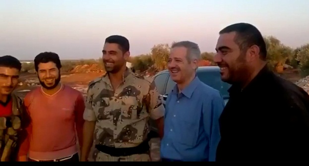 بالفيديو انشقاق رائد الفضاء السوري محمد فارس