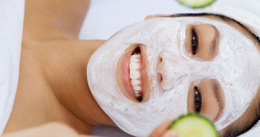 طرق طبيعية لمعالجة النمش في البيت