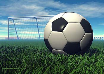 وفاة لاعب نيجيري فوق ارضية الملعب 