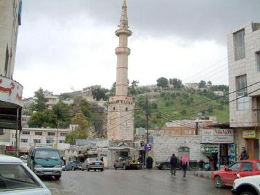 مسيرة صحية لسيدات يعانين أمراضا مزمنة في عجلون
