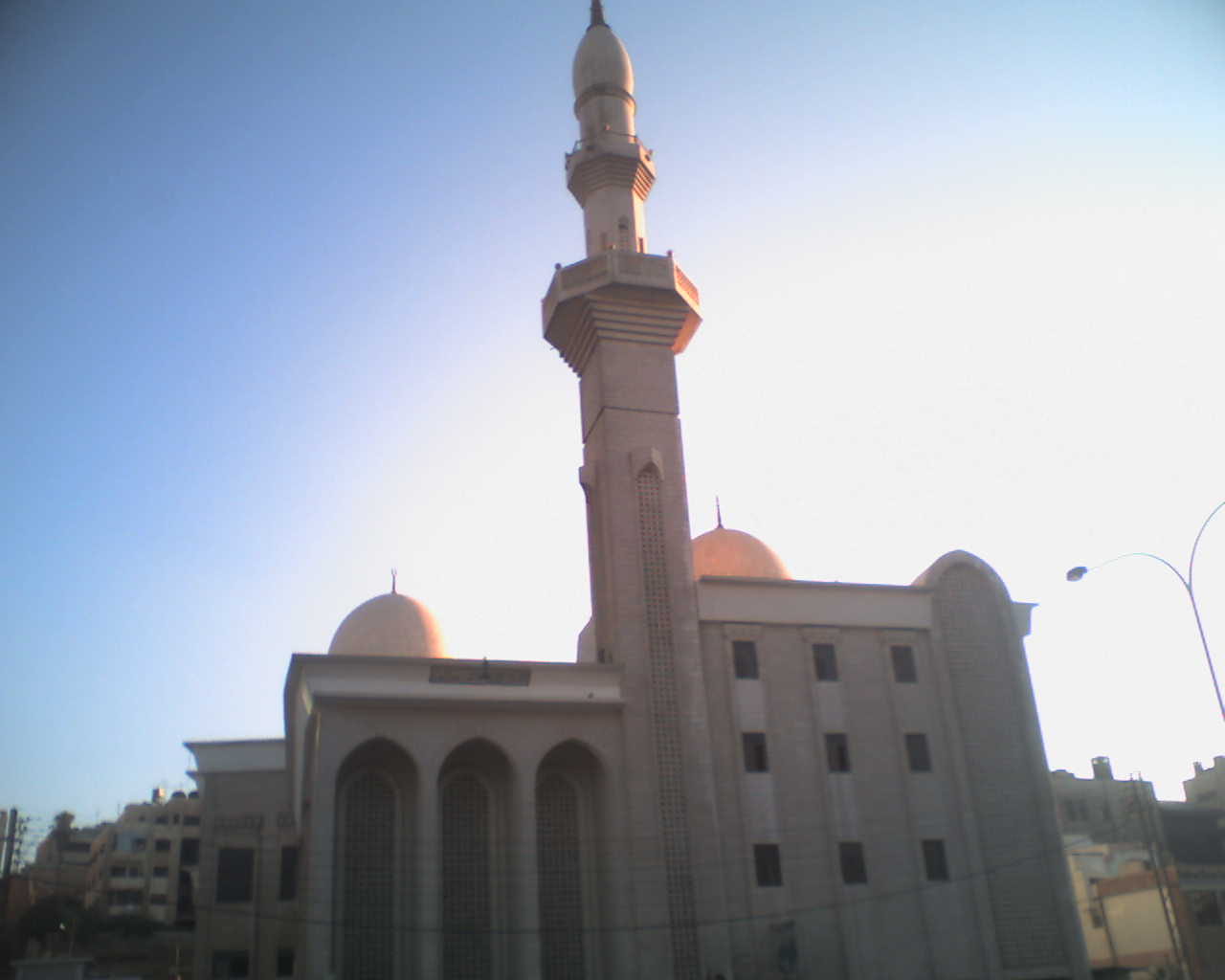 إمام مسجد في الاردن يبشر بفتح اميركا