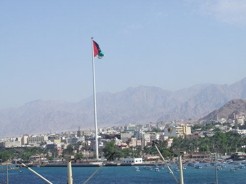 نقابة التجار: اضراب الميناء يهدد مخزون السلع