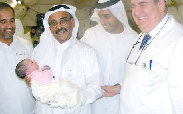 فاطمة أول مولودة سورية في المستشفى الإماراتي الأردني