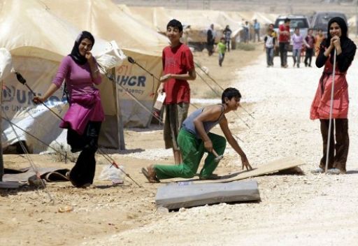 3 آلاف طالب من المخيمات السورية يلتحقون بمدارس الرمثا