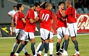 الحضري و7 محترفين مع المنتخب المصري أمام الأرجنتين