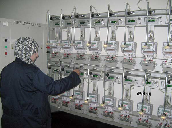 انتاج 10 الاف عداد كهرباء رقمي في بمعان 