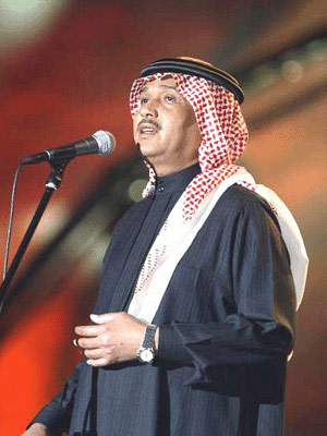 محمد عبده: أوقفت حفلاتي بسبب ظروف العرب وأحلام نجمة الخليج الأولى