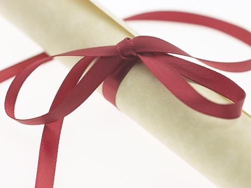 ضبط 32 شهادة جامعية مزورة