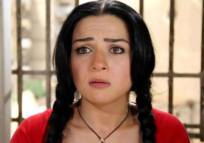 مي عزالدين: خطوبتي  ..  إشاعة!