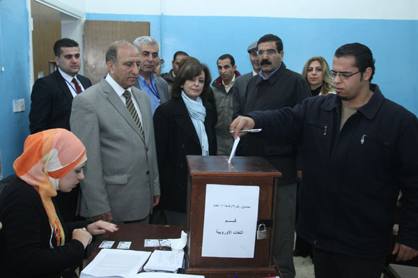 الطراونة: الأردنية نجحت بتأهيل طلبتها للمشاركة في الانتخابات