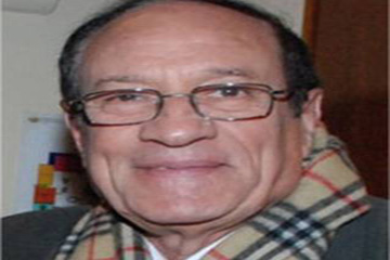 وفاة المطرب المصري الكبير محمد العزبي 